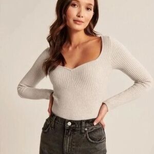 Abercrombie & Fitch Sweetheart Ribbed Bodysuit